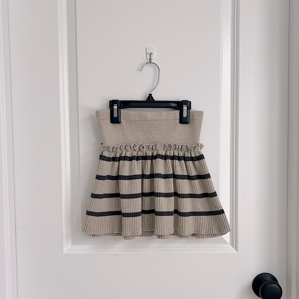 H&M Beige Striped Knit Sweater Skirt EUC